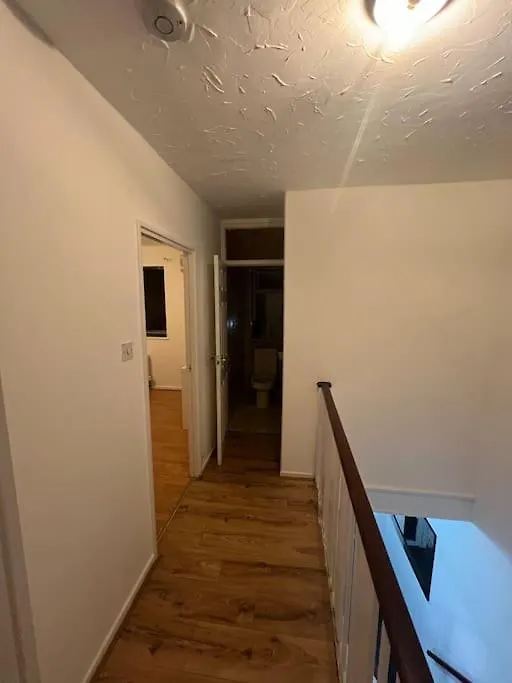 Apartment Spacious 3 Bedroom House Abbey Wood